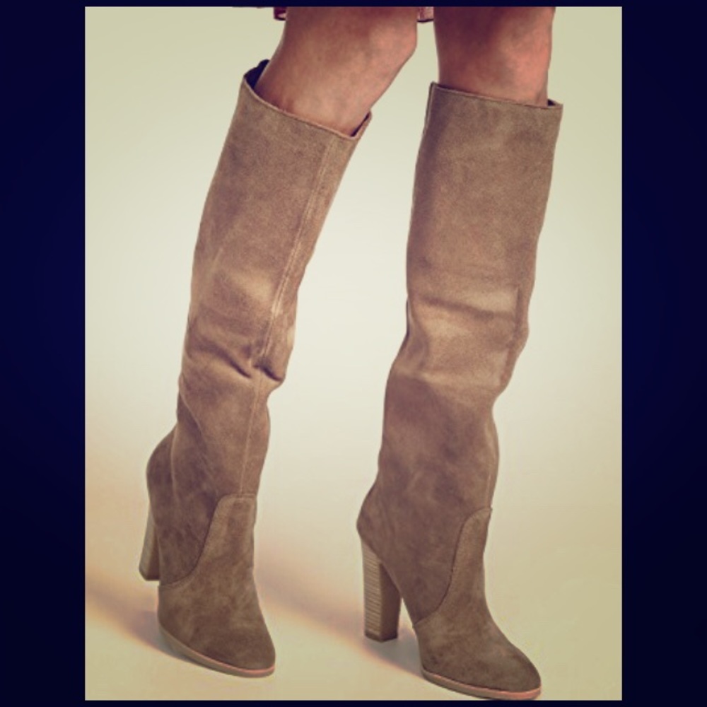 Dolce Vira Celine boot size 7.5